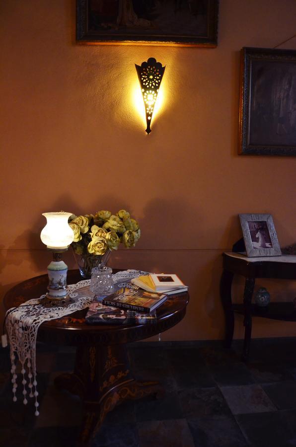 Ai Cartari Apartment ปาแลร์โม ภายนอก รูปภาพ